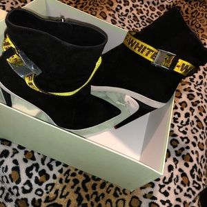 Off_white Cautious booties